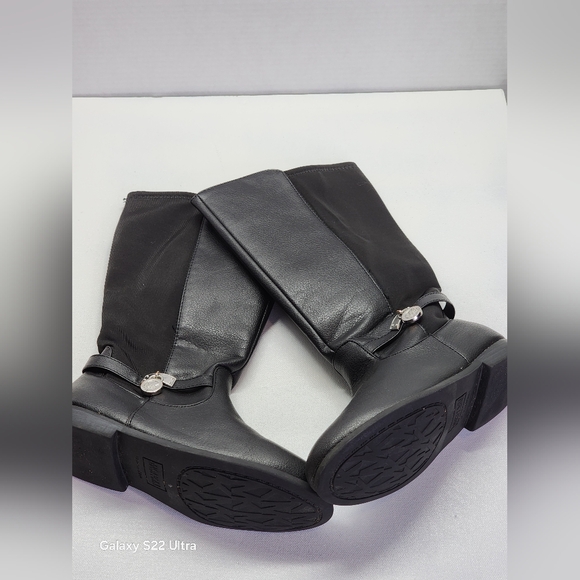 Michael Kors Black Heeled Boots - Picture 1 of 6